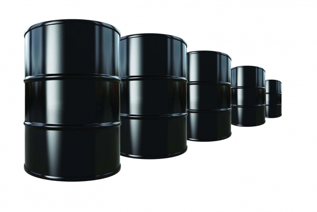 Wydobycie ropy w USA osiągnie 11,9 mln baryłek dziennie w 2022 r.