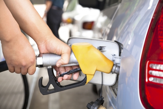 e-petrol.pl: ceny paliw w końcu spadają
